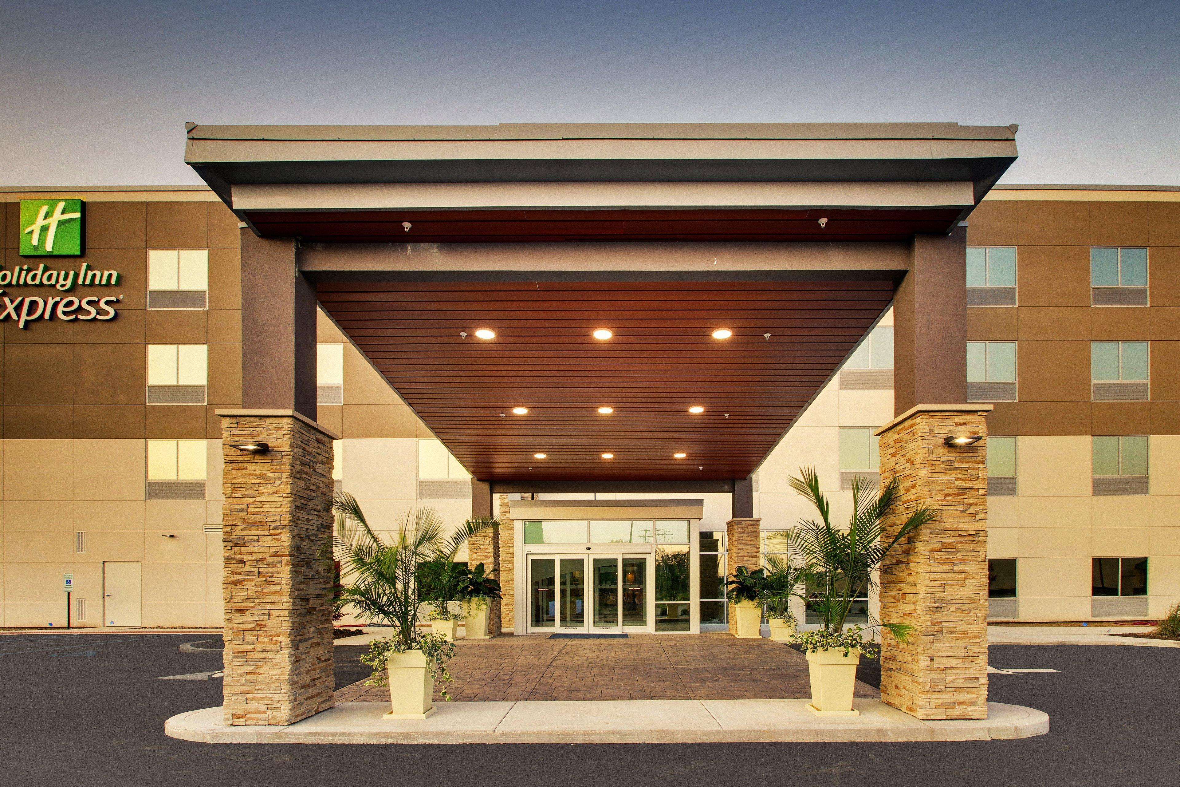 Holiday Inn Express - Lexington East - Winchester By Ihg Exterior photo